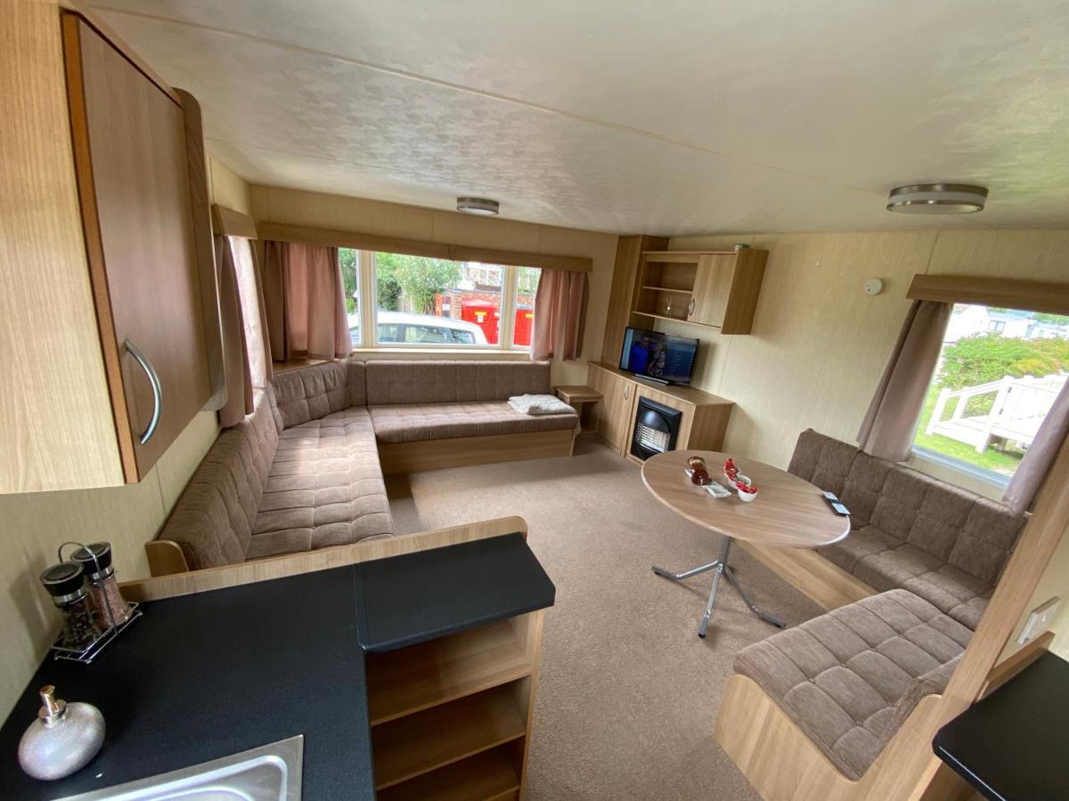 3 Bed 8 Berth Caravan In California Cliffs - M1 Great Yarmouth Dış mekan fotoğraf