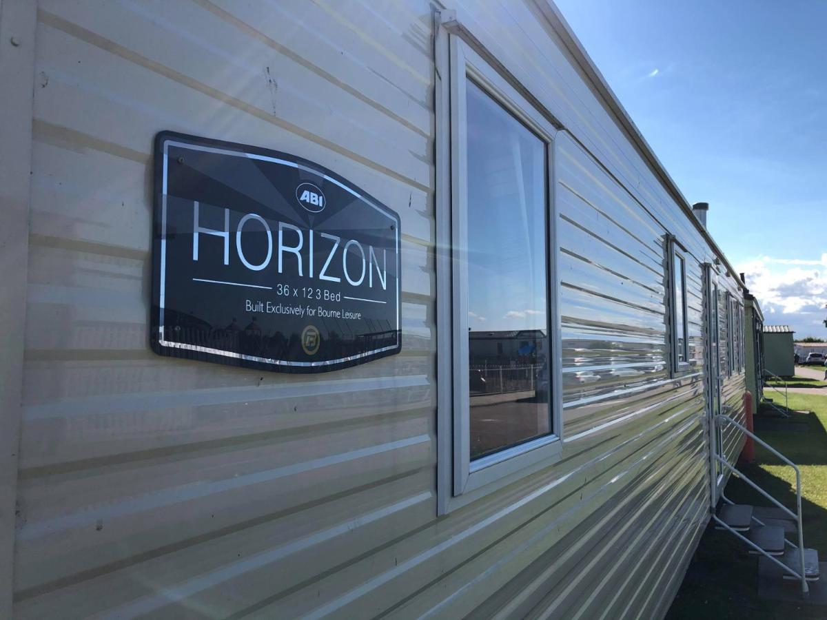 3 Bed 8 Berth Caravan In California Cliffs - M1 Great Yarmouth Dış mekan fotoğraf