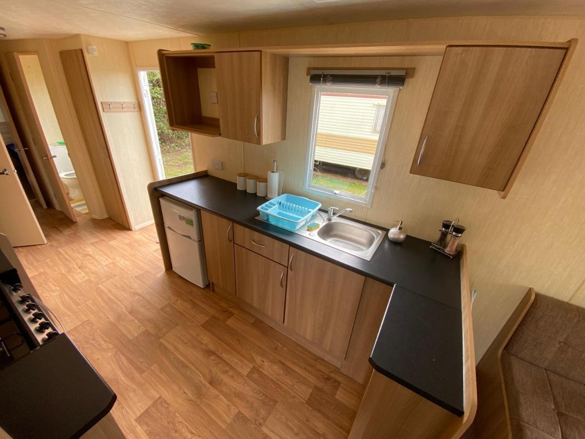 3 Bed 8 Berth Caravan In California Cliffs - M1 Great Yarmouth Dış mekan fotoğraf