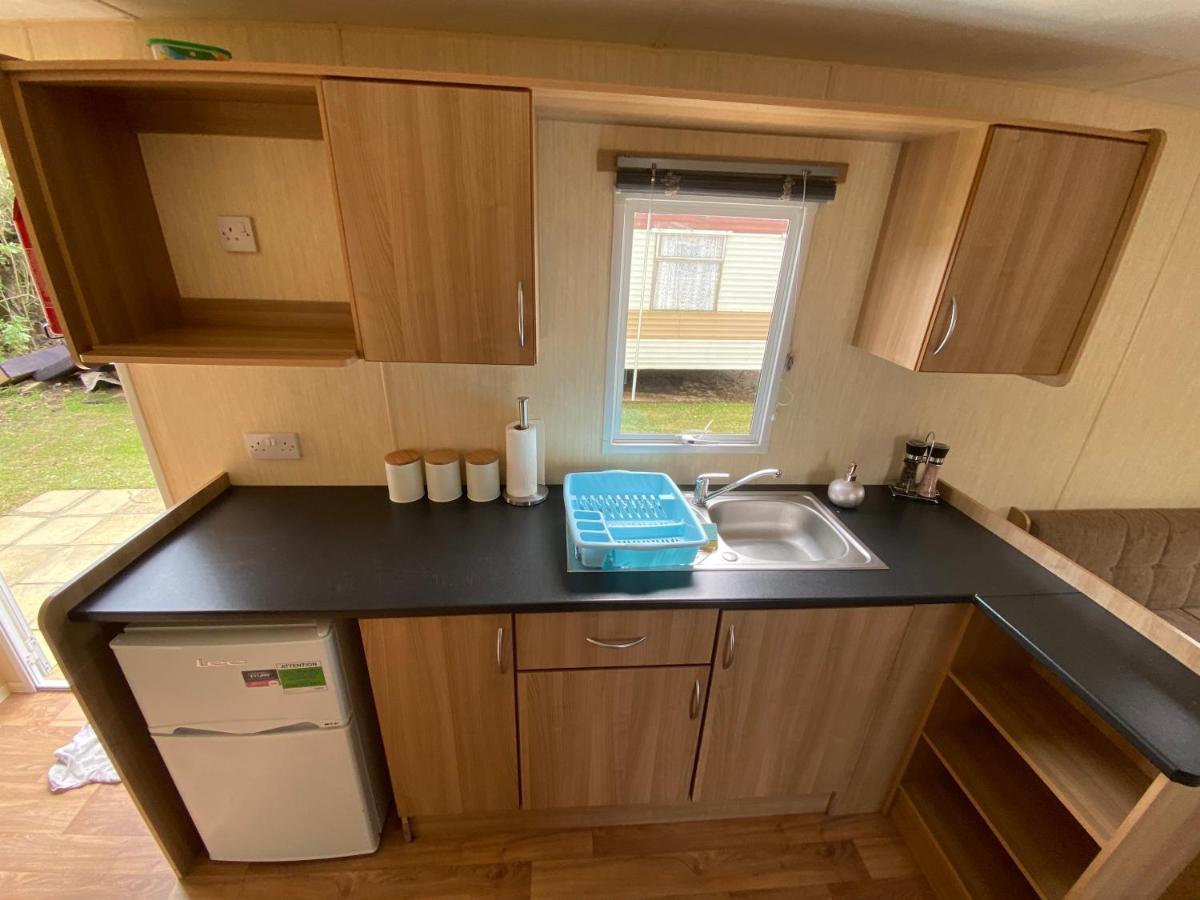 3 Bed 8 Berth Caravan In California Cliffs - M1 Great Yarmouth Dış mekan fotoğraf